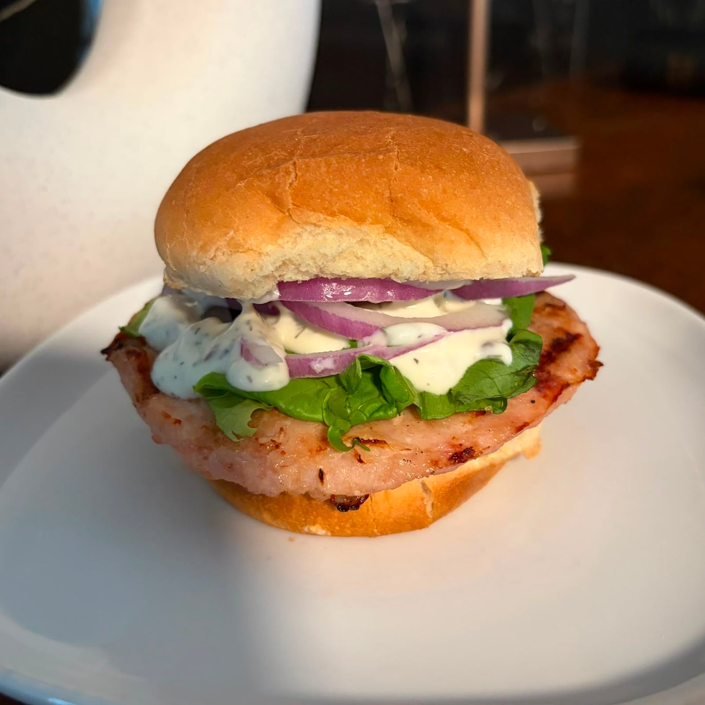 Honey Garlic Chicken Burger 6 oz x 8 pcs - Cook from frozen - 3LB box